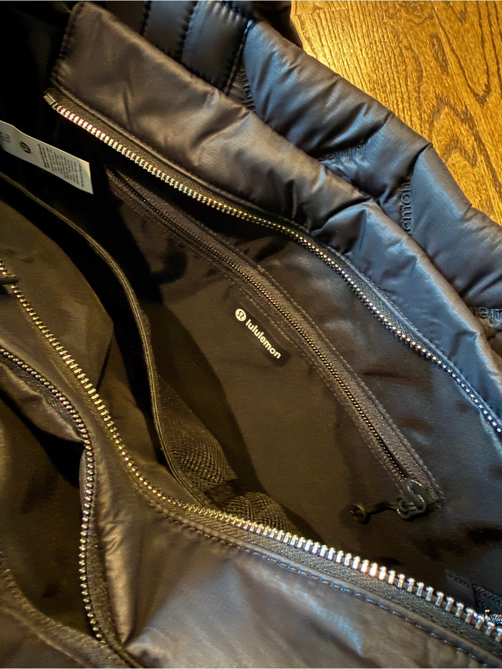 lululemon athletica Guilty Pleasures Black Quilted Puffer Tote - Picture 4 of 6